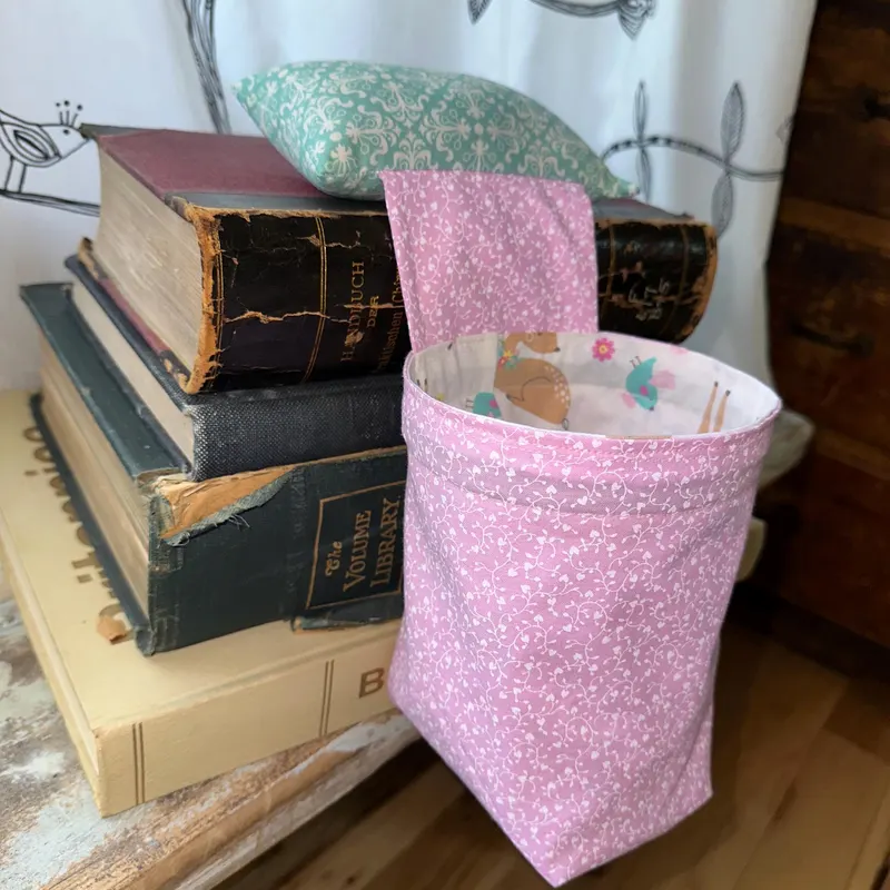 Pin Cushion and Thread Catcher